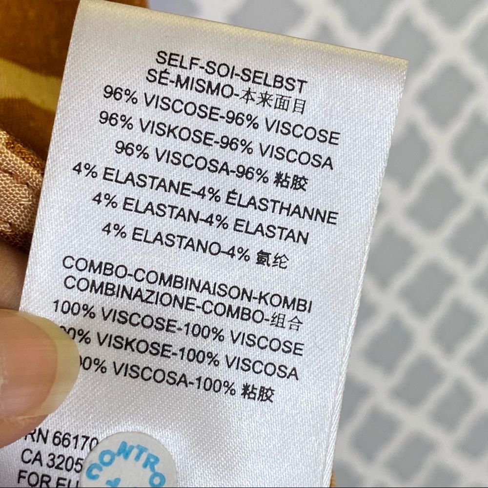 EUC Anthro Maeve Printed Windham Tunic in Cedar - Picture 9 of 12